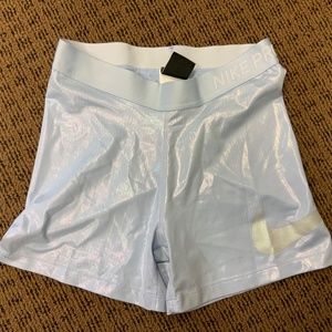 Nike pro womens 3” iridescent metallic compression shorts baby blue med
